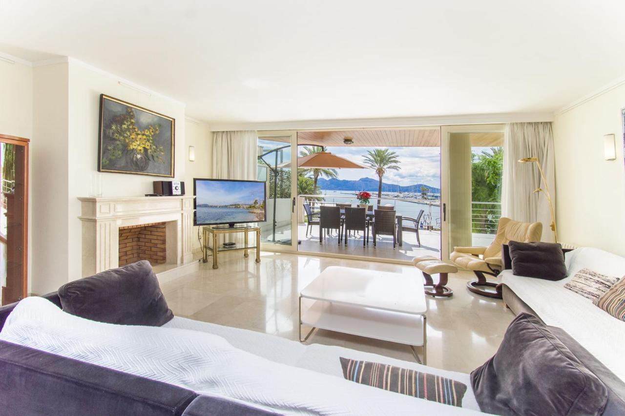 Seafront Ap Acuario Apartman Port de Pollença Kültér fotó